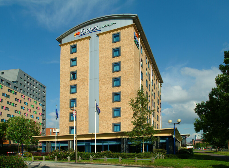 Editorial illustration for Holiday Inn Express Leeds City Centre Review: A Practical Stay Assessment